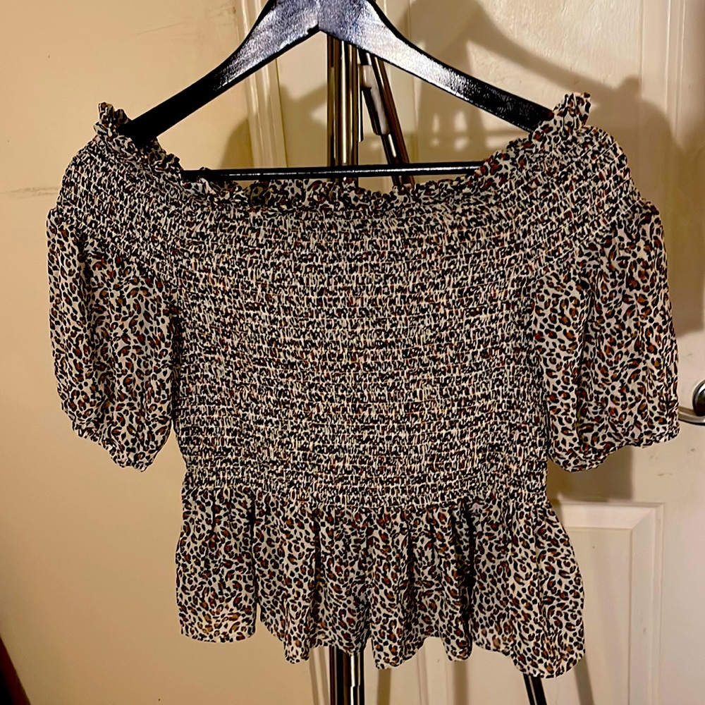 Brand SOCIALITE. Size XS.  Color cheetah animal print.